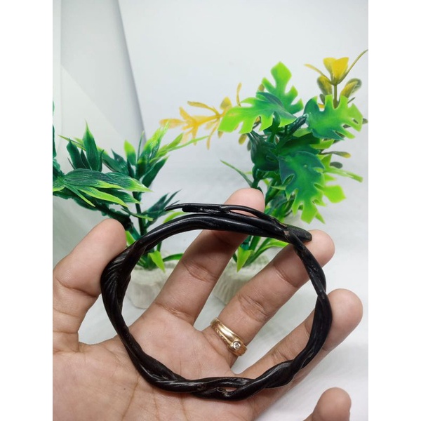 gelang akar Bahar hitam lilit