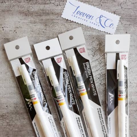 

ZIG KURETAKE CARTOONIST BRUSH PEN WHITE CNBW-01S