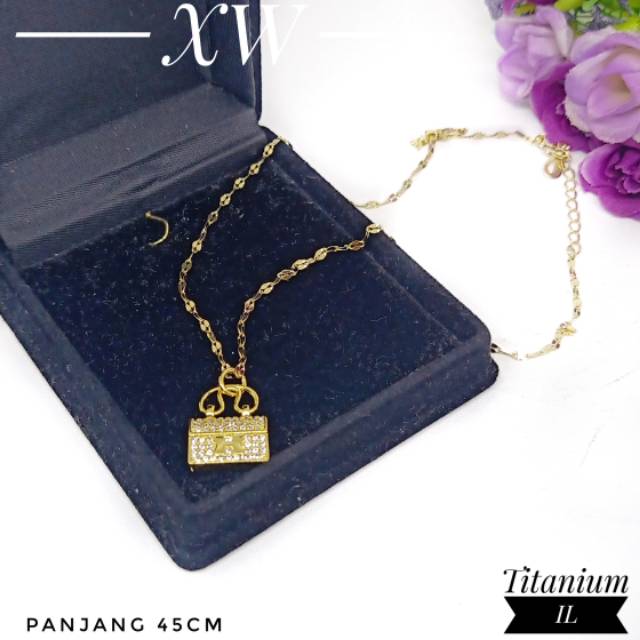 Kalung Titanium Nikita 01