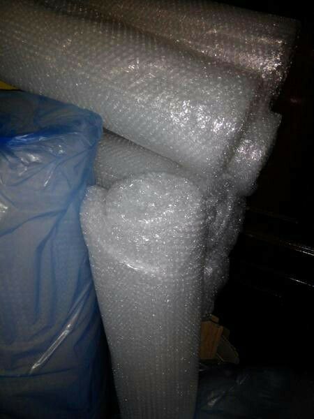 

PLASTIK BUBLE WRAP/ PELINDUNG PAKET UK 125 CM X 100 CM