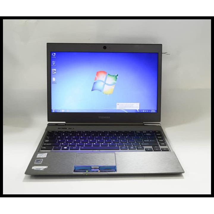 SPECIAL Toshiba Portege Z930 - i5 Gen3 - 4G - 128GB SSD - 13 inch - Bekas BIG SALE