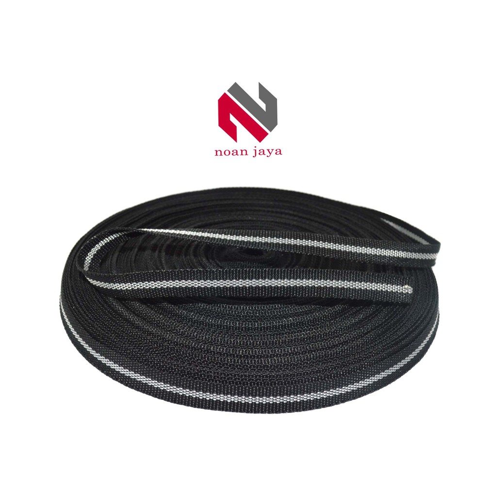 

TALI LANYARD 1 CM STRIP HITAM SILVER PANJANG 36 YARD 027 10 STRIP HS