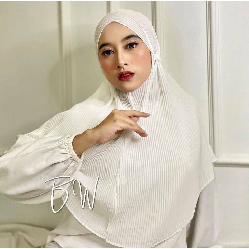 hijab Bergo plisket tali maryam instan