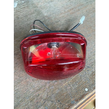 Lampu stop belakang thunder 125 assy