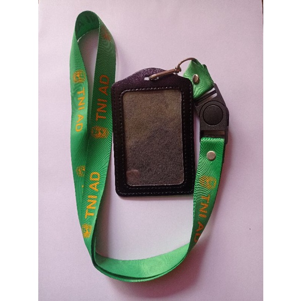 

Tempat Id Card/Lanyard TNI