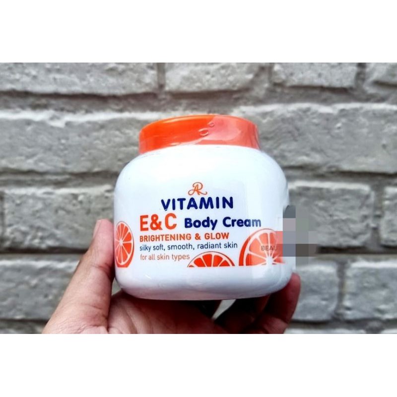 AR FACE AND BODY MOISTURIZING CREAM | AR GLUTA COLLAGEN VITAMIN E & C SUN PROTECT Q10 CREAM