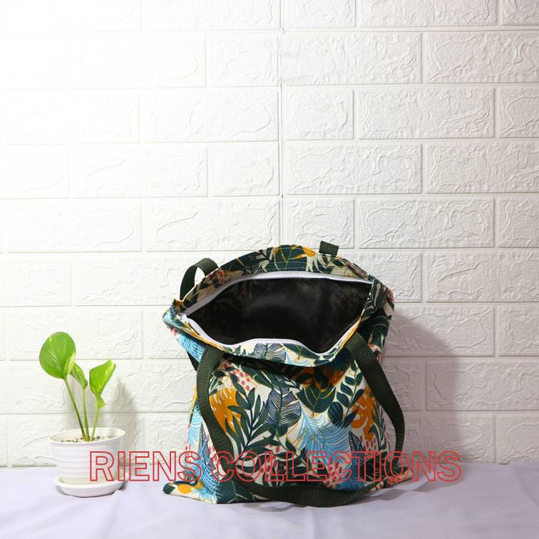 TAS KANVAS TOTEBAG KANVAS MOTIF FLORAL KUNING. Riens Collections Tas Kanvas Tas Jogja Souvenir Jogja Malioboro