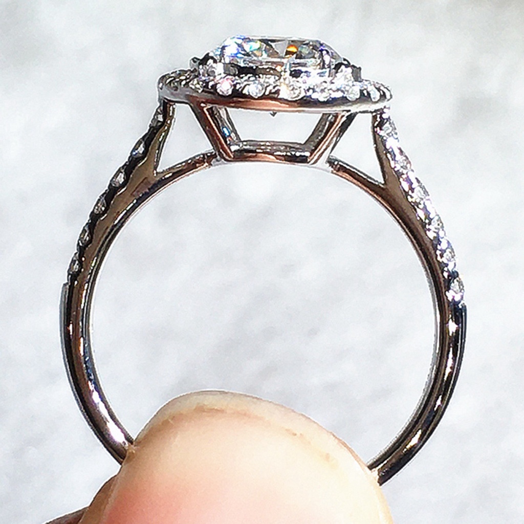 Cincin Kristal Cubic Zircon AAA Untuk Wanita