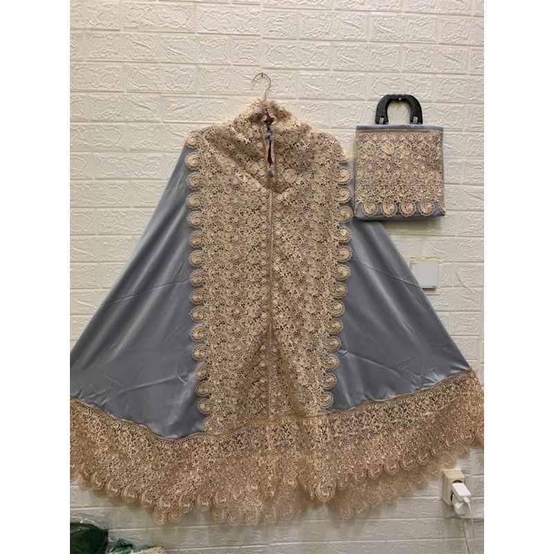 MUKENA PRADA PREMIUM RENDA KEONG PAKAI SWAROSKY