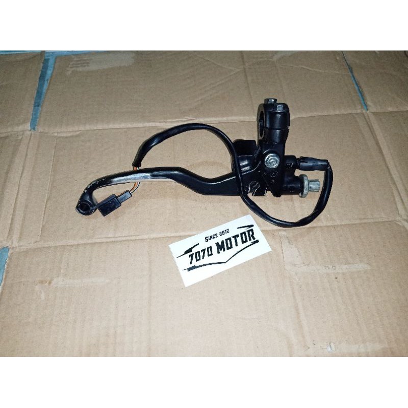 dudukan handle kopling Satria FU original