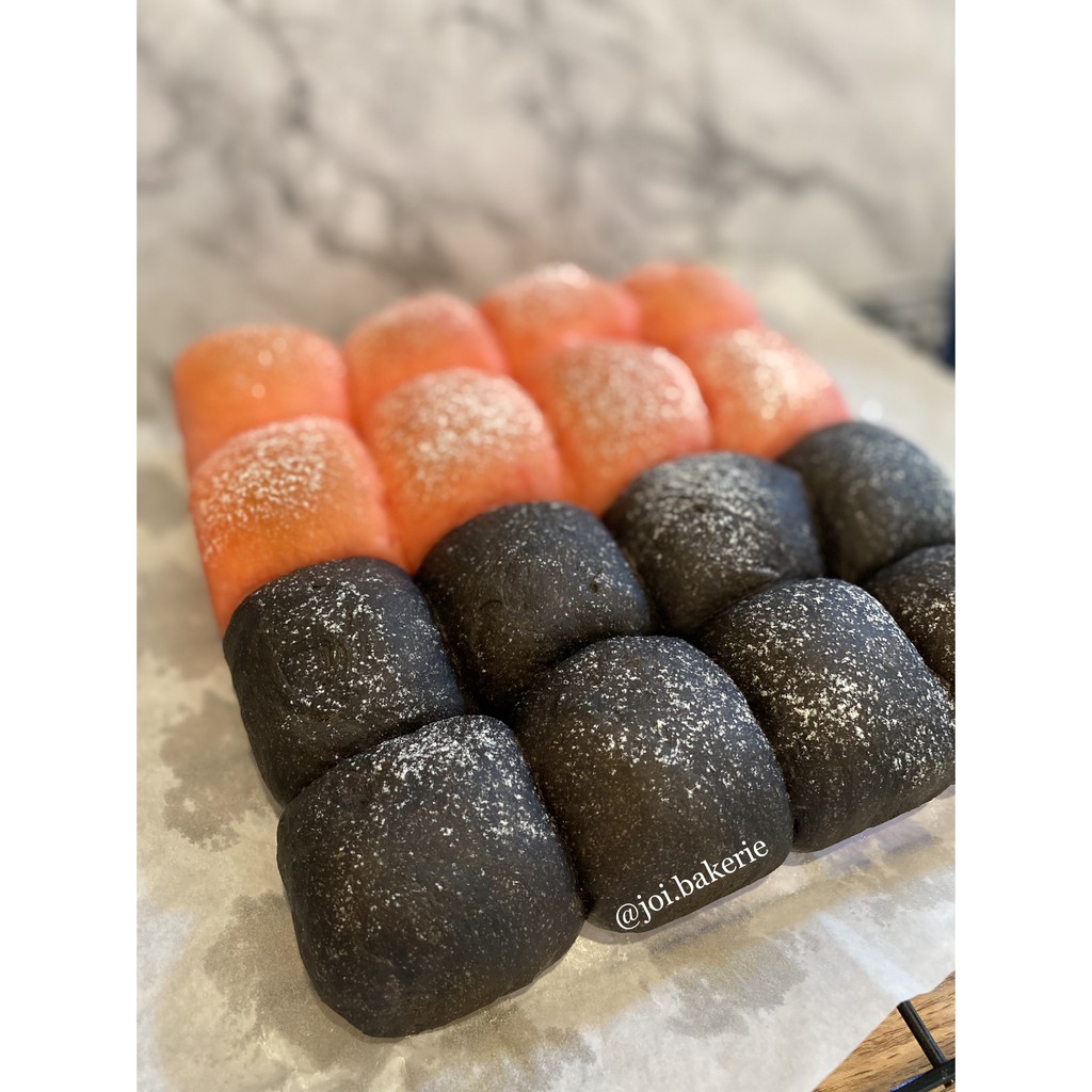 

[Pre-order] Japanese Milk Bun Blackpink - 16 pcs