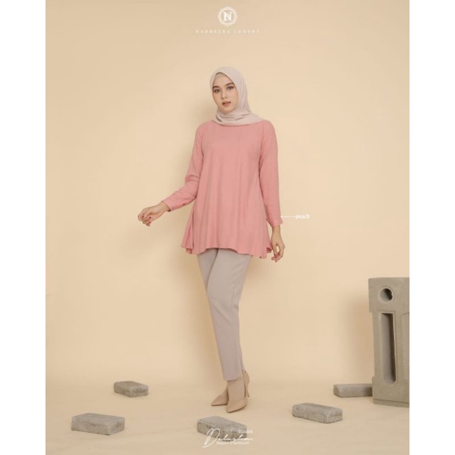 Delisha blouse by Nadheera Luxury