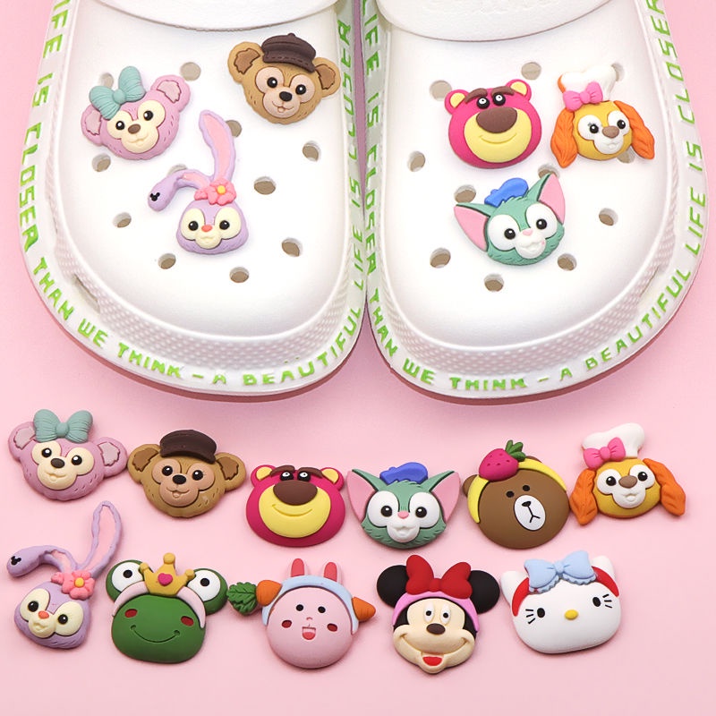 Crocs Gesper Stiker Lubang Sepatu Desain Kartun Bunga Crocs Disney Untuk Dekorasi Kulkas