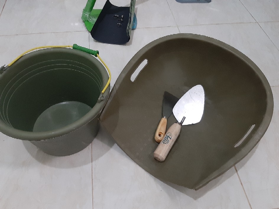 Sendok Semen Tanah Taman Kecil Lancip Gagang Kayu Murah