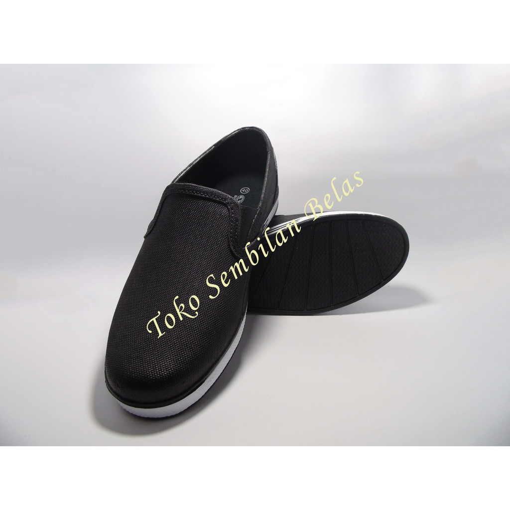 Sepatu Karet Sankyo SAF 1120