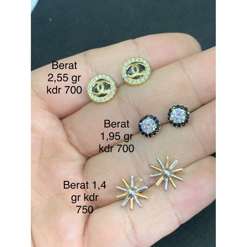 Anting emas kadar 700 model permata hitam