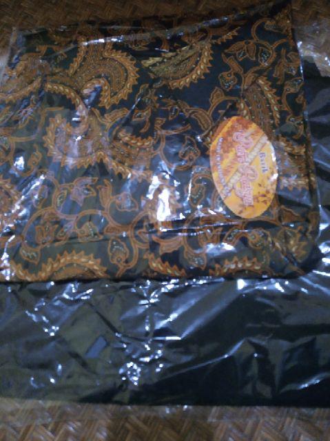 Hem Sogan Batik Lengan Pendek 9