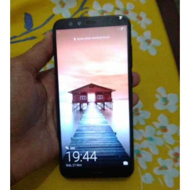 Honor 9 lite