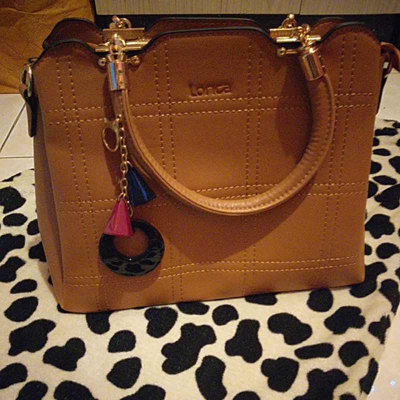 tas elizabeth lorica