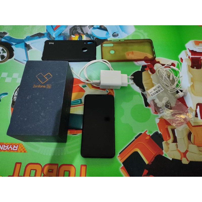 Asus Zenfone 5z 6/128 second