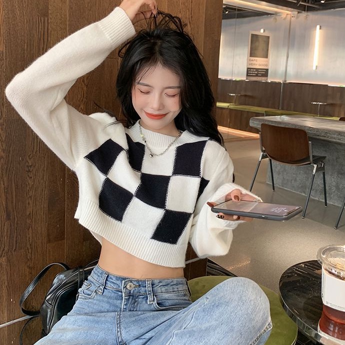 MOOGU ♡ Atasan crop top wanita rajut kotak-kotak kontras korea