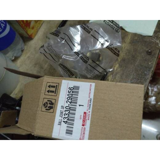 satu buah balljoint atas upper kijang super kapsul 5k 7k