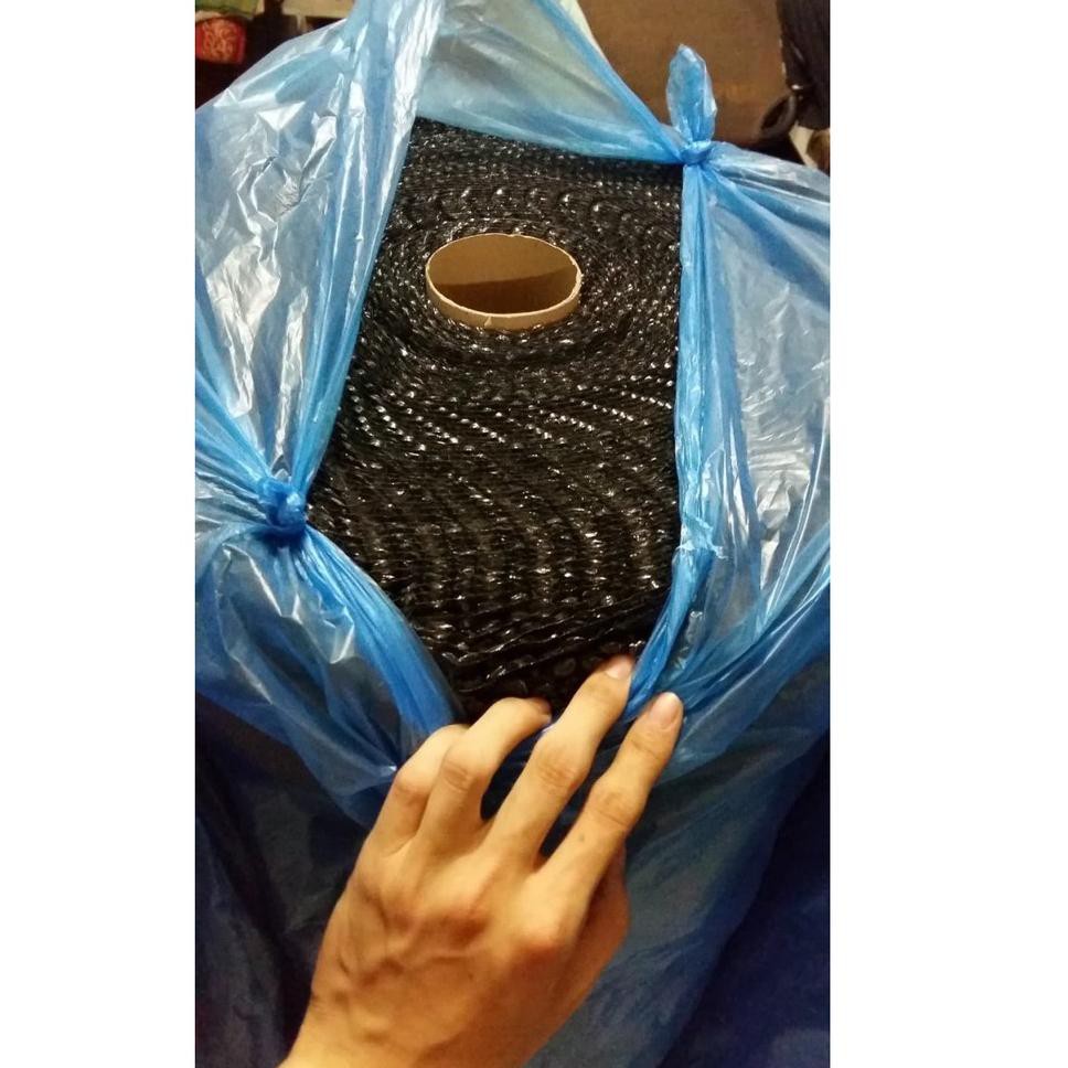 

PrdЦk b4gЦsBUBLE WRAP HITAM 10m x 30cm( JNT SICEPAT (2 Roll=1kg), SameDay Max 5 Roll, Instan Max 10