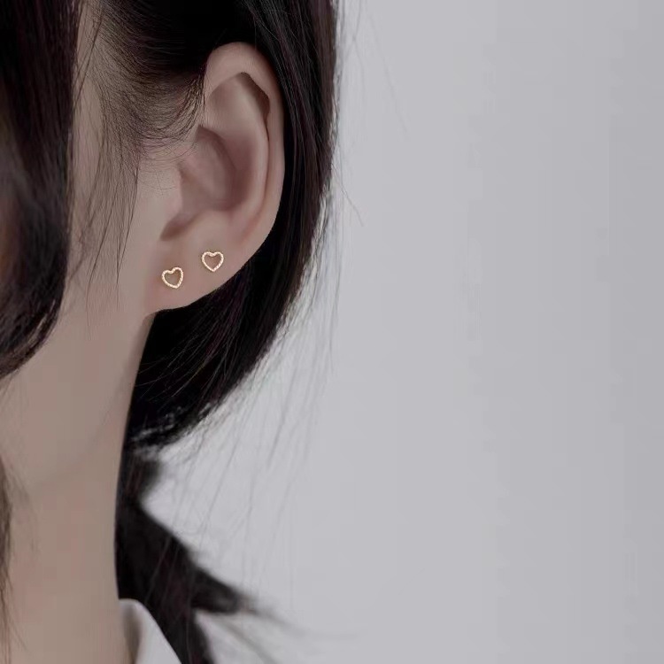 Roselife 1 Pasang Anting Tusuk Bentuk Geometri Segitiga / Hati / Kotak Hollow Lapis Emas 14K Anti Alergi