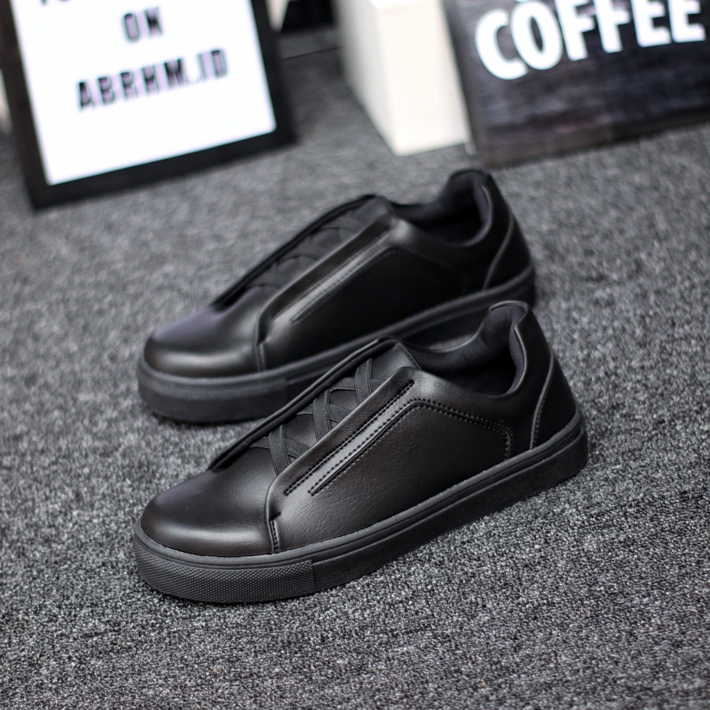 ALLE Sepatu Kasual Sneakers Pria Trendy Kulit Pu Original Distro Kerja Kantor Kuliah Ori