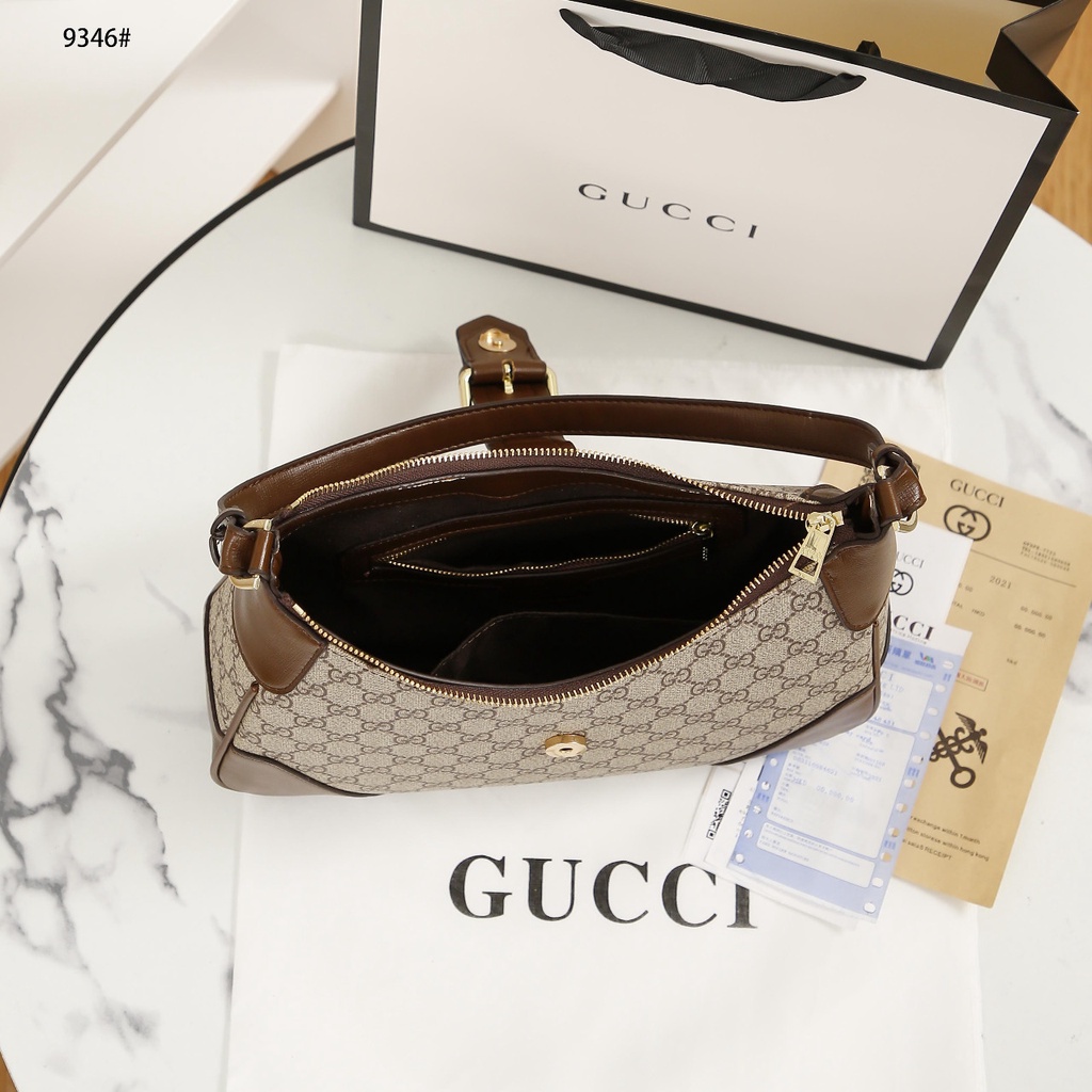 GC Buckle Supreme Hobo Bag #9346