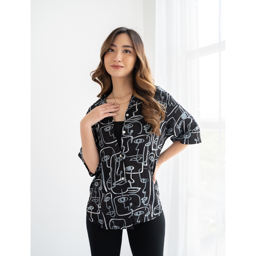 SeoSeo Women Korean Oversized Summer Shirt | Kemeja Wanita Motif Hawaiian Printing Warna Hitam Bercorak