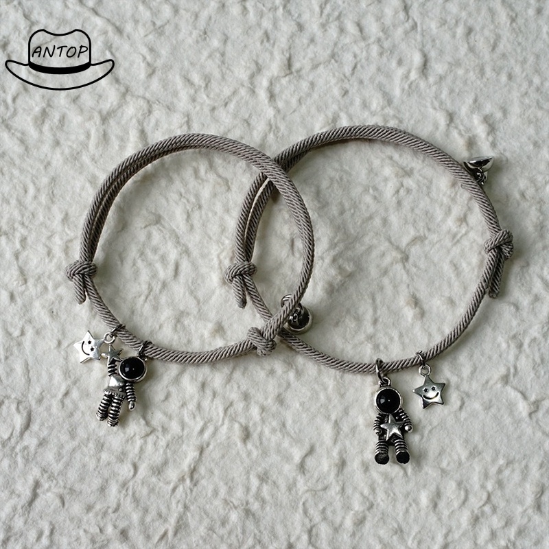 2pcs/set Couple Gelang Pasangan Magnetik Lucu Astronot Liontin Gelang Disesuaikan Gaya Korea Gelang Persahabatan Hadiah Ulang Tahun ANTOP