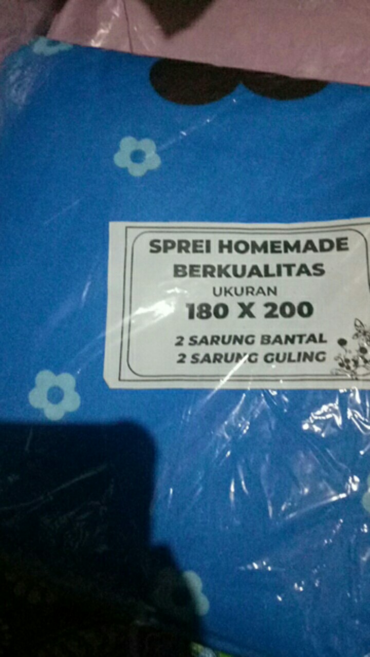 Sprei Homemade Motif Chat Dulu