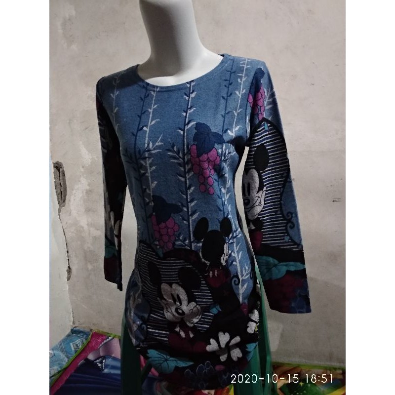 Baju second atasan wanita mickey mouse