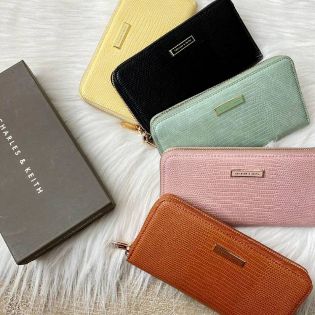 Charles&Keith Zip Long Croco Wallet