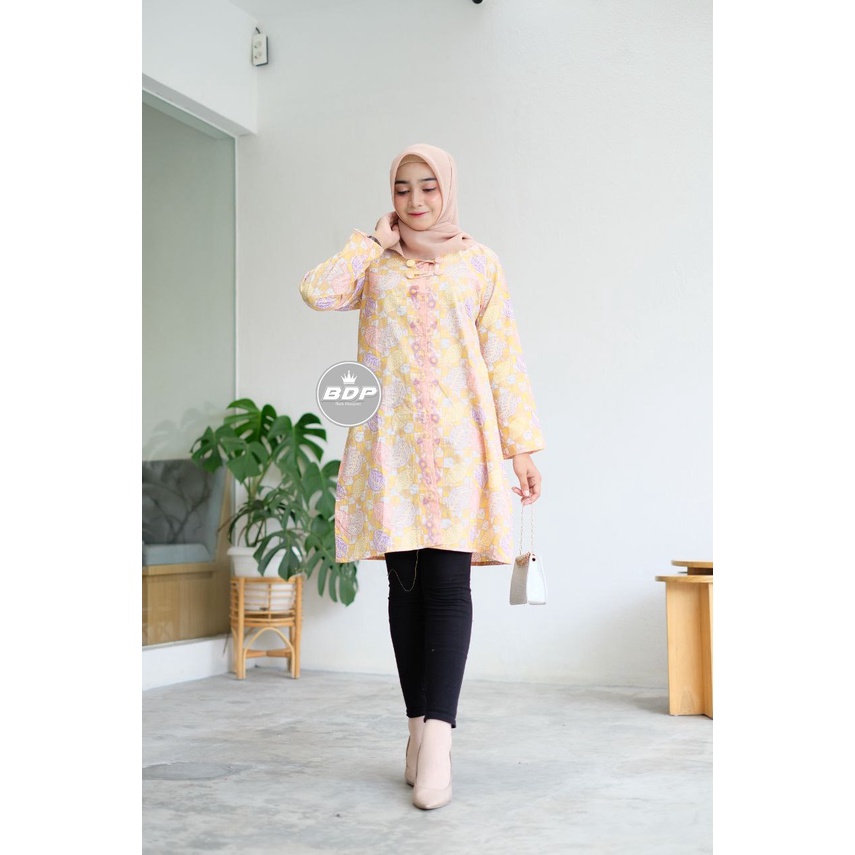 Dianputri - Tunik Batik Wanita Kancing depan Lengan Panjang Motif Pastel-2