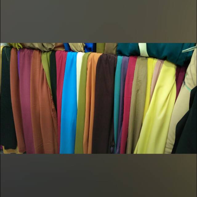 Jilbab segi 4 wolfis 150x150 cm