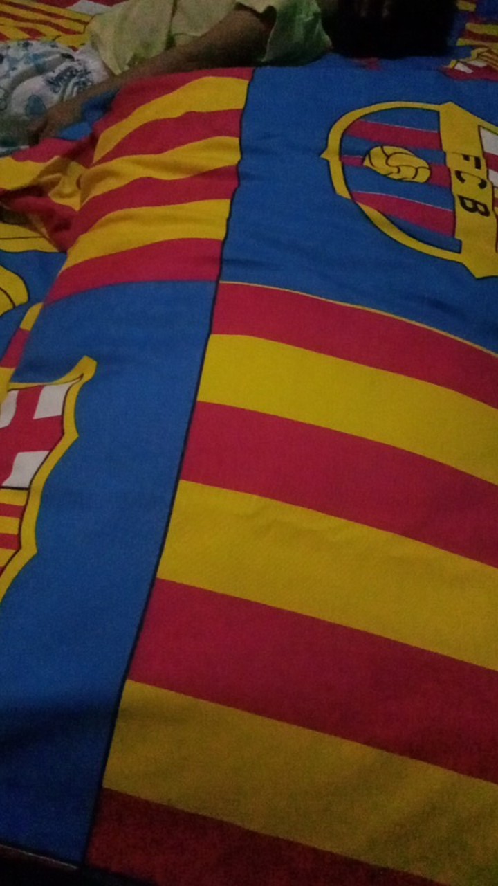 Sprei Homemade Motif Bola