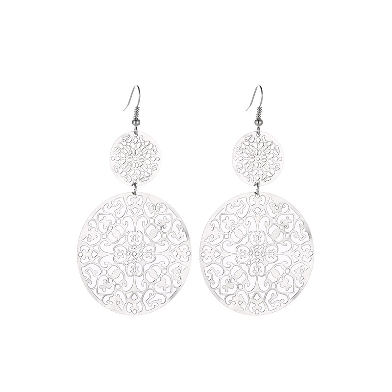 Hot selling European and American fashion earrings, retro hollow disc frosted earrings, palace folk style carved earrings