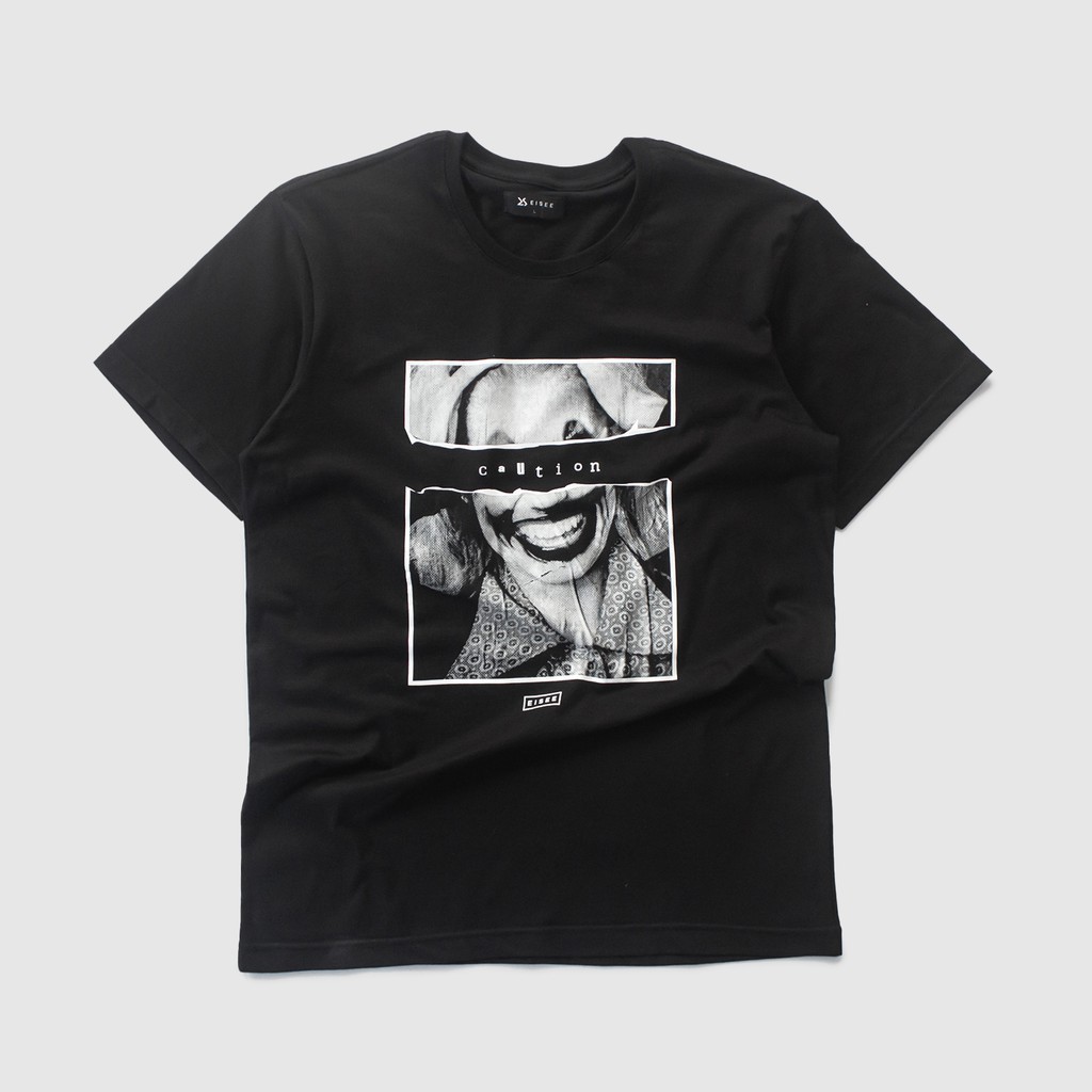Eisee T-shirt Hitam: Caution