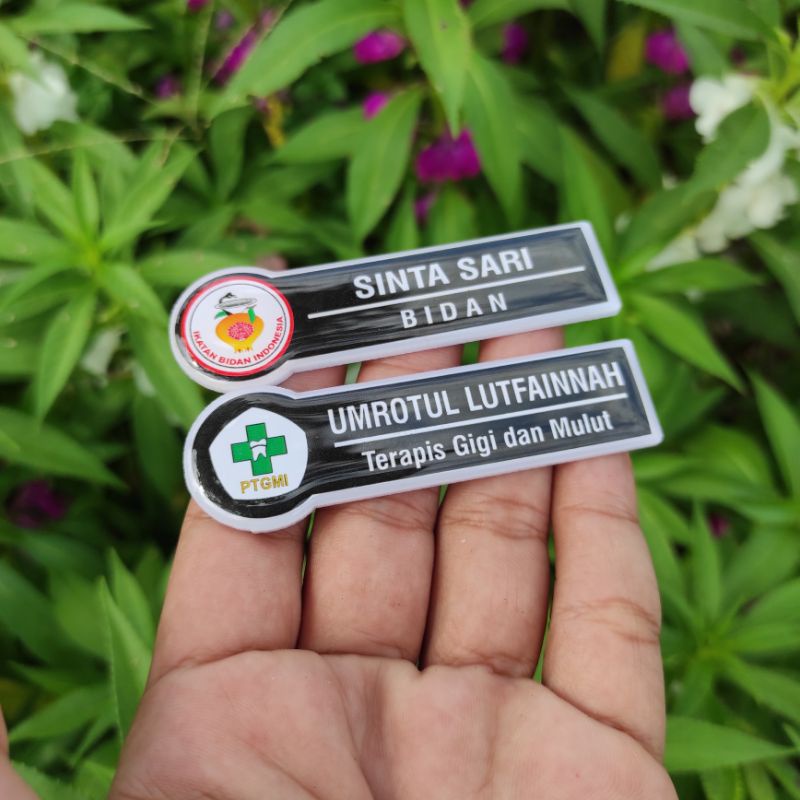 Nametag Nama Dada Name Tag Papan Nama Dokter Bidan Sekolah Perusahaan Mahasiswa Perawat Apoteker Nakes