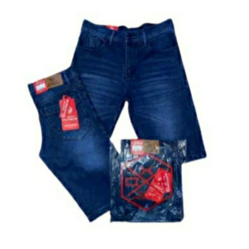 celana pendek jeans pria-jeans pria standar- jeans pria non stread