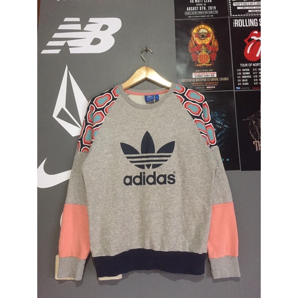 crewneck adidas trefoil second