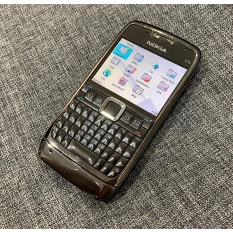NOKIA E71 * NOKIA SERIES
