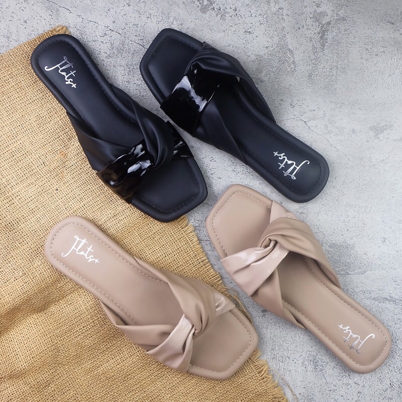 Sandal Bigsize wanita sandal flat wanita bigsize