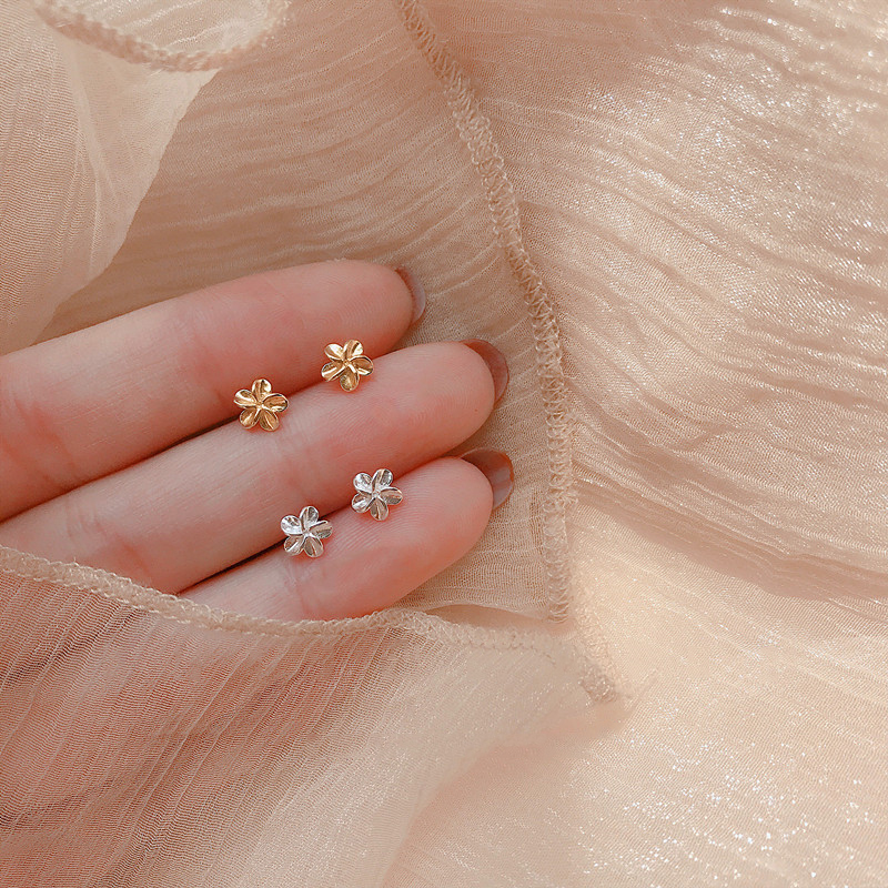 Anting Stud Desain Bunga Sakura Warna Silver Gold Untuk Wanita