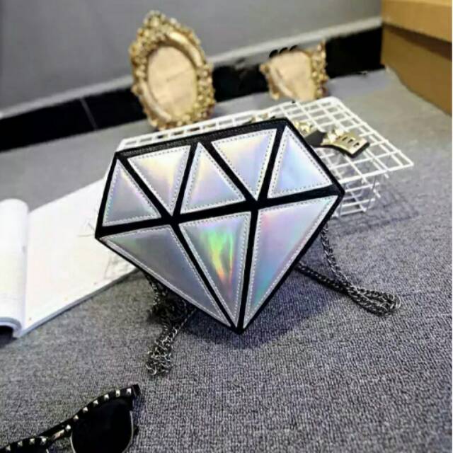 Tas selempang diamond