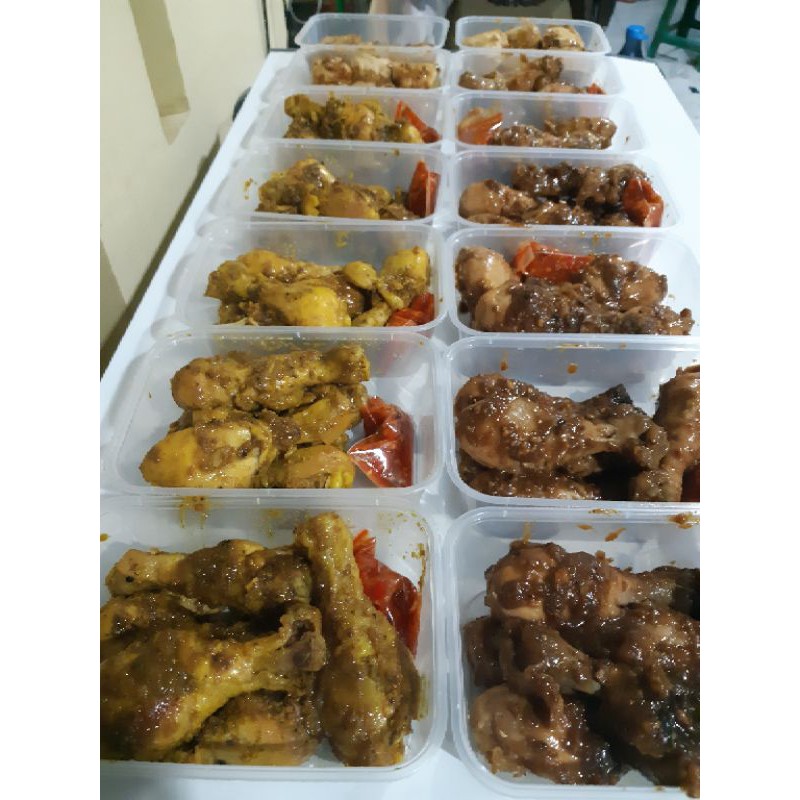 

Ayam ungkep bumbu kuning