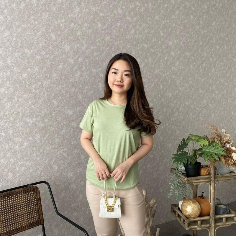 kaos wanita sage green polos | kaos wanita polos | kaos wanita murah | kaos oversize | kaos bigsize
