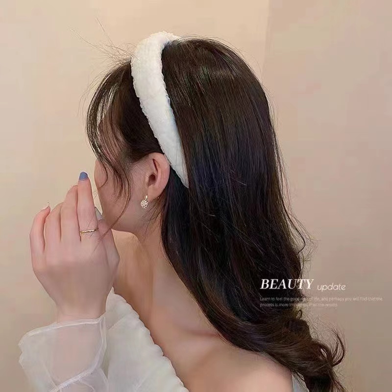 (Hello Girl)B16 Bando Korea Bandana Lebar Anti Slip Wanita Import